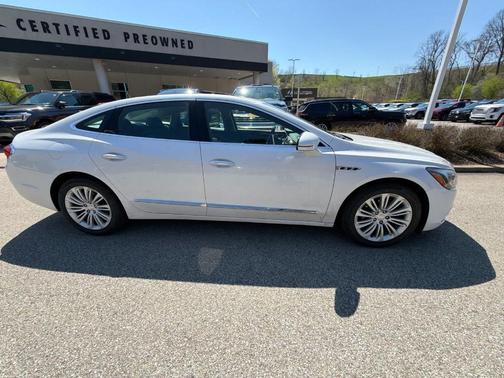 White Frost Tri-Coat 2018 Buick LaCrosse Essence