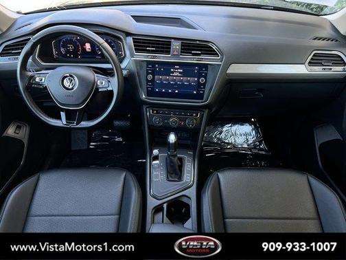 Platinum Gray Metallic 2019 Volkswagen Tiguan 2.0T SEL