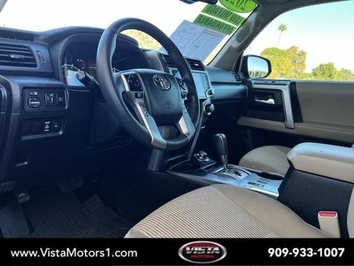 2022 Toyota 4Runner SR5