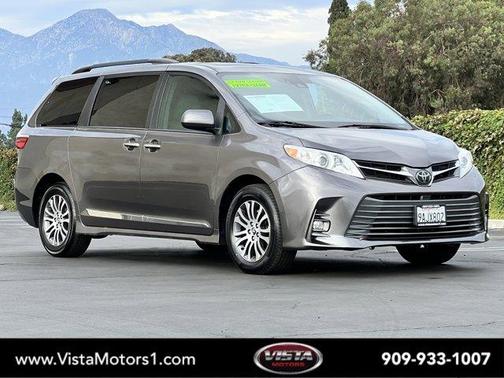 2019 Toyota Sienna Limited