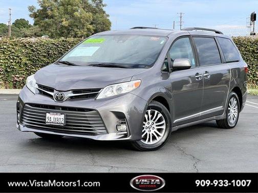 2019 Toyota Sienna Limited