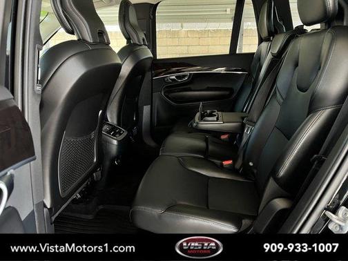 2019 Volvo XC90 T5 Momentum