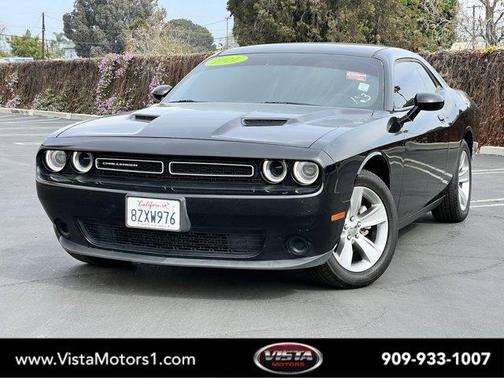 2021 Dodge Challenger SXT