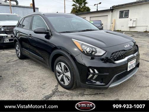 2022 Kia Niro LX