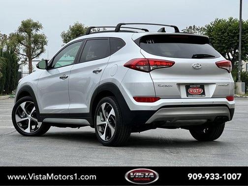 Molten Silver 2017 Hyundai TUCSON Limited