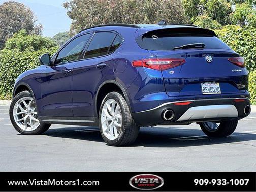 2018 Alfa Romeo Stelvio Sport