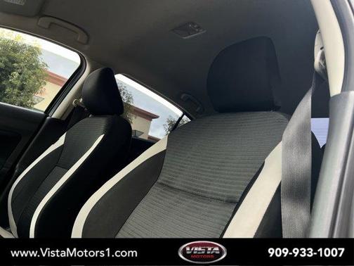 2021 Nissan Versa 1.6 SV