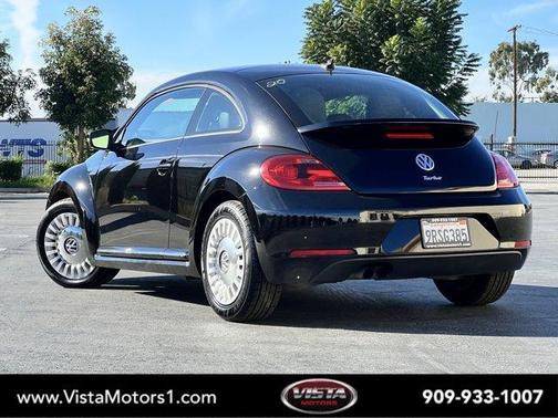 2016 Volkswagen Beetle 1.8T SE