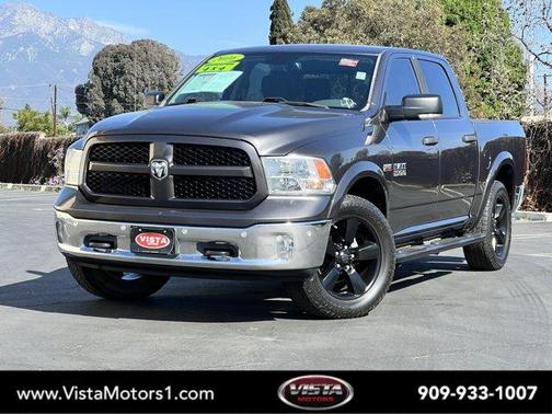 2016 RAM 1500 SLT