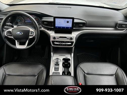 Oxford White 2021 Ford Explorer XLT