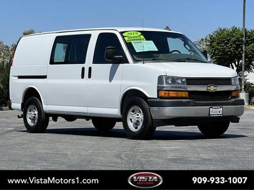 Summit White 2019 Chevrolet Express 2500 Work Van