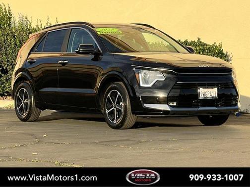 2025 Kia Niro SX