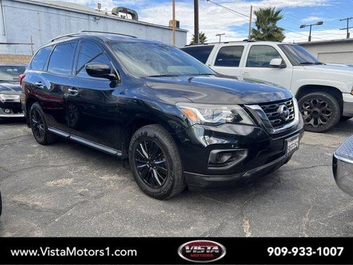 2019 Nissan Pathfinder S
