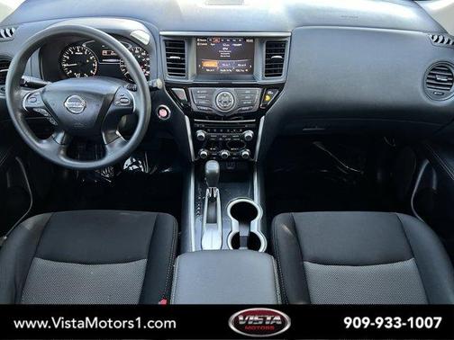 2019 Nissan Pathfinder S