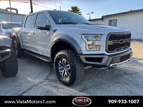 Ingot Silver Metallic 2017 Ford F-150 Raptor