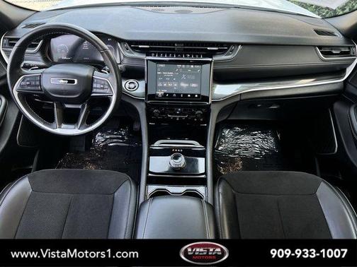 Bright White Clearcoat 2022 Jeep Grand Cherokee Altitude