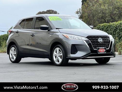 Gun Metallic 2024 Nissan Kicks S