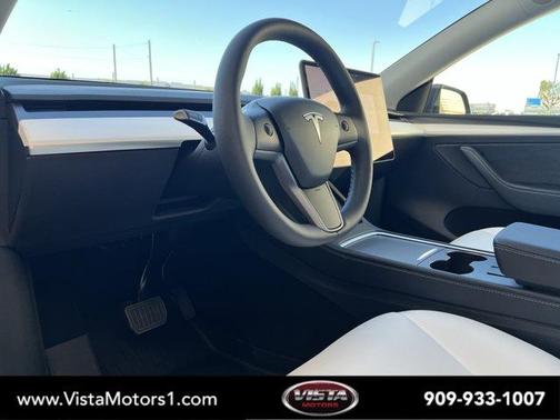 2025 Tesla Model Y Long Range