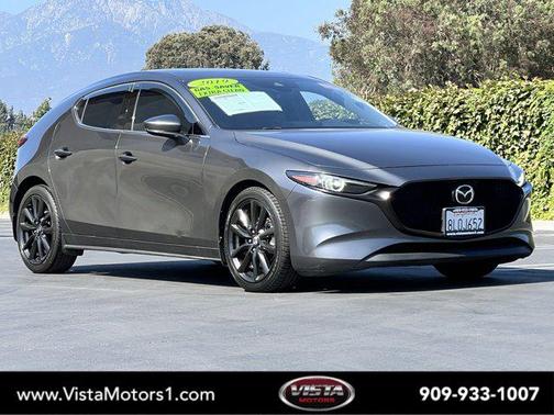 2019 Mazda Mazda3 FWD w/Premium Package