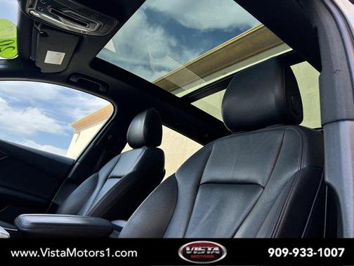 Carrara White 2017 Audi Q7 2.0T Premium Plus