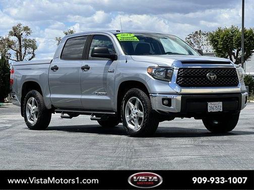 Silver Sky Metallic 2019 Toyota Tundra SR5