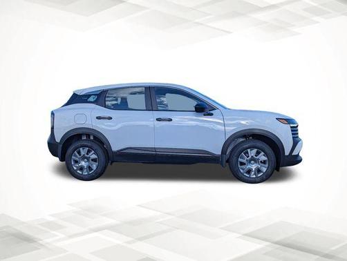 2025 Nissan Kicks S
