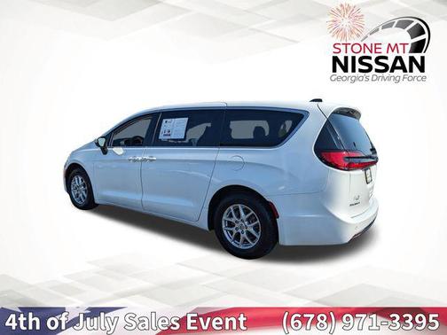2023 Chrysler Pacifica Touring L
