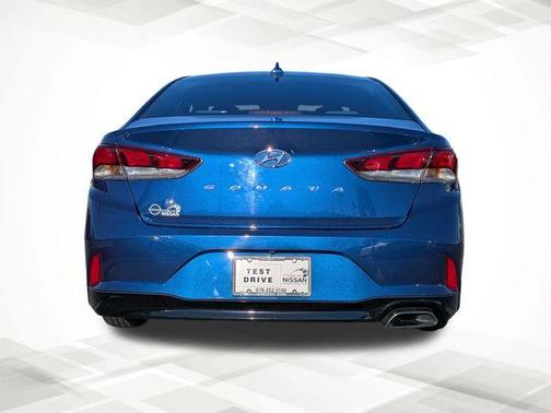 2018 Hyundai SONATA SEL