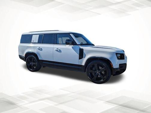 2024 Land Rover Defender 130 P400 X-Dynamic SE