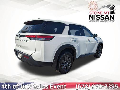 2024 Nissan Pathfinder S FWD
