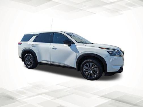 2024 Nissan Pathfinder S FWD