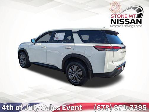 2024 Nissan Pathfinder S FWD