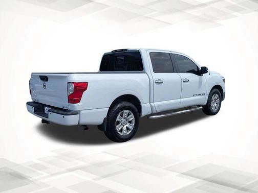 Glacier White 2018 Nissan Titan SV