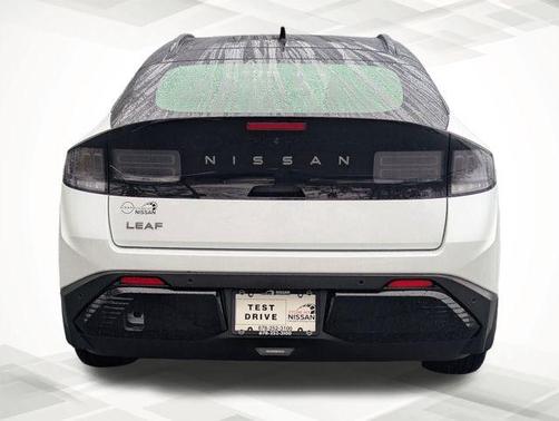 2026 Nissan Leaf PLAT+