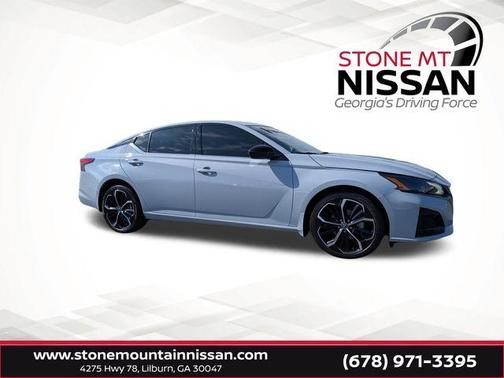 2023 Nissan Altima 2.5 SR