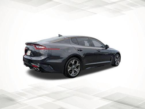 2021 Kia Stinger GT-Line