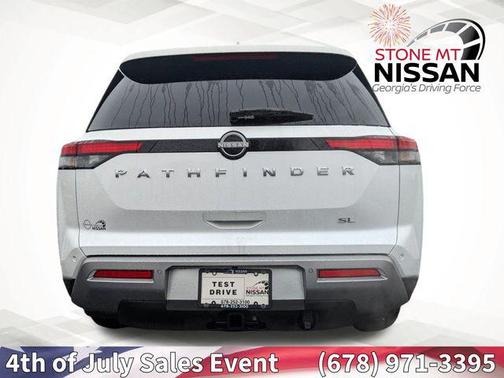 2025 Nissan Pathfinder SL FWD