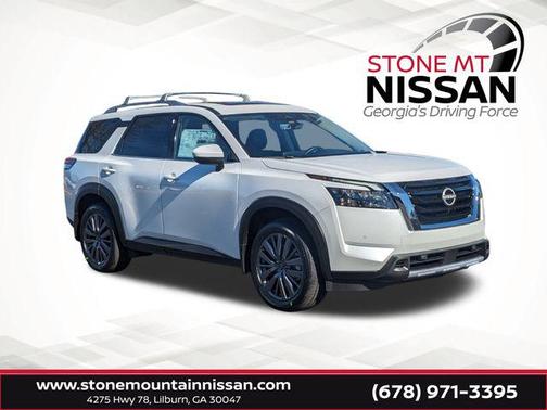2025 Nissan Pathfinder SL FWD
