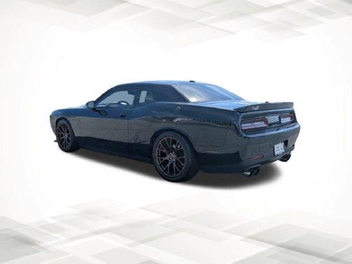 Pitch Black Clearcoat 2023 Dodge Challenger R/T