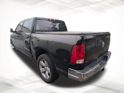 Diamond Black 2022 RAM 1500 Classic Tradesman