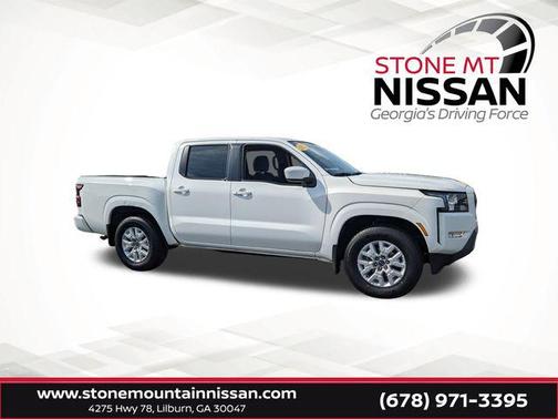 2022 Nissan Frontier SV