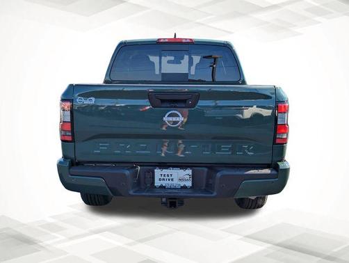 2025 Nissan Frontier SV