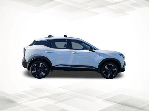Aspen White Tri 2026 Nissan Kicks SR