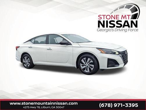 2025 Nissan Altima S FWD