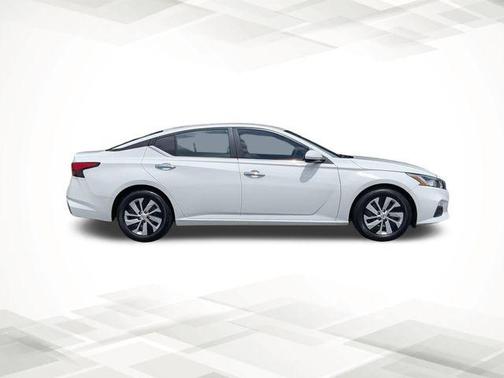Glacier White 2020 Nissan Altima 2.5 S