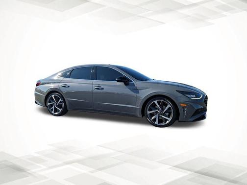 2023 Hyundai SONATA SEL Plus