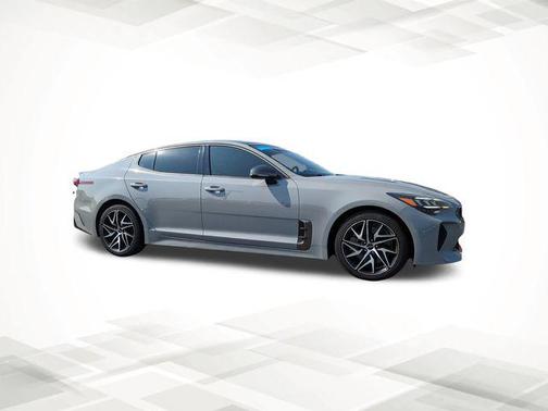 2022 Kia Stinger GT-Line