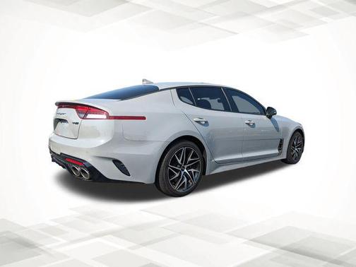 2022 Kia Stinger GT-Line