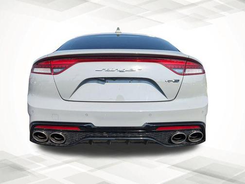 2022 Kia Stinger GT-Line