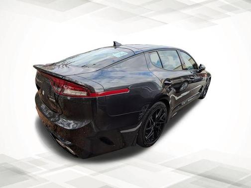 2022 Kia Stinger GT-Line